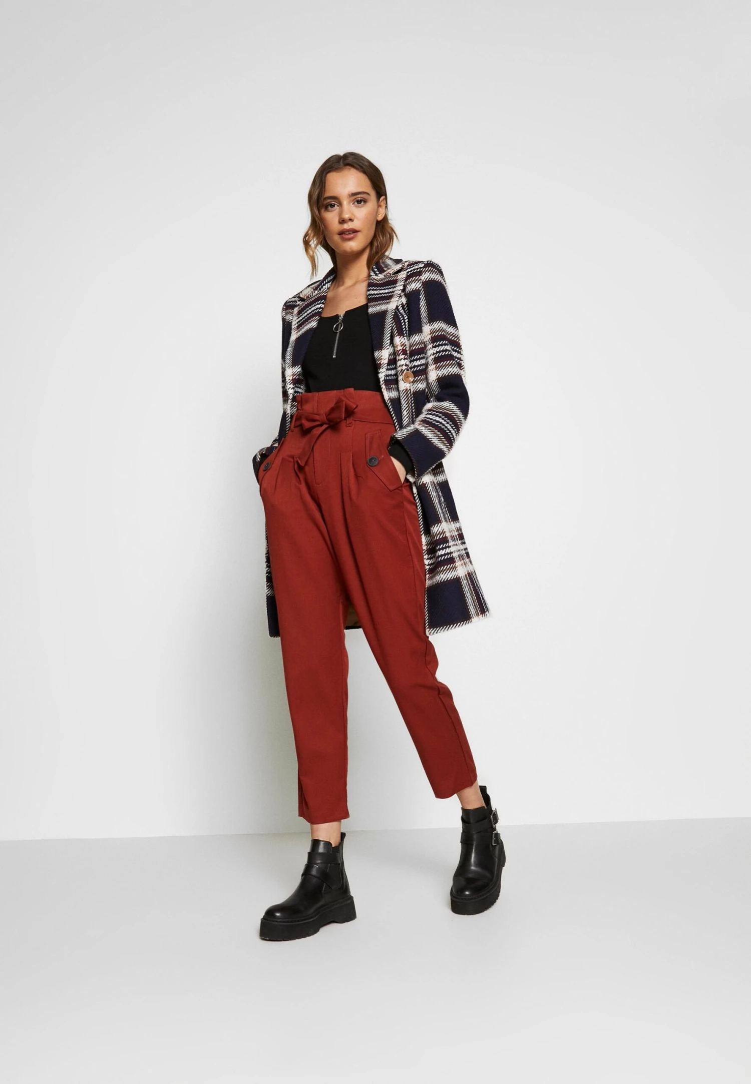 Even&Odd Maglietta A Manica LungaBlack Donna T-shirt E Top EV421D1BK-Q11 2 Even&Odd Maglietta A Manica LungaBlack Donna T-shirt E Top EV421D1BK-Q11 - immagine 2