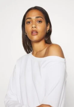 Even&Odd FelpaWhite Donna Felpe EV421J086-A11 -Fashion 9b94fe06382244e1bd044b2fe3d121d7