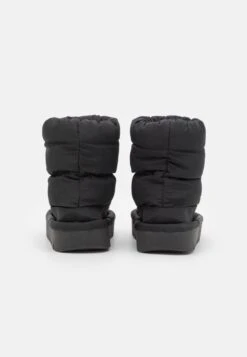 Even&Odd Stivaletti Con PlateauBlack Donna Stivaletti EV411X026-Q11 -Fashion 9bfda402de704a78b00bc1cd96734ec4