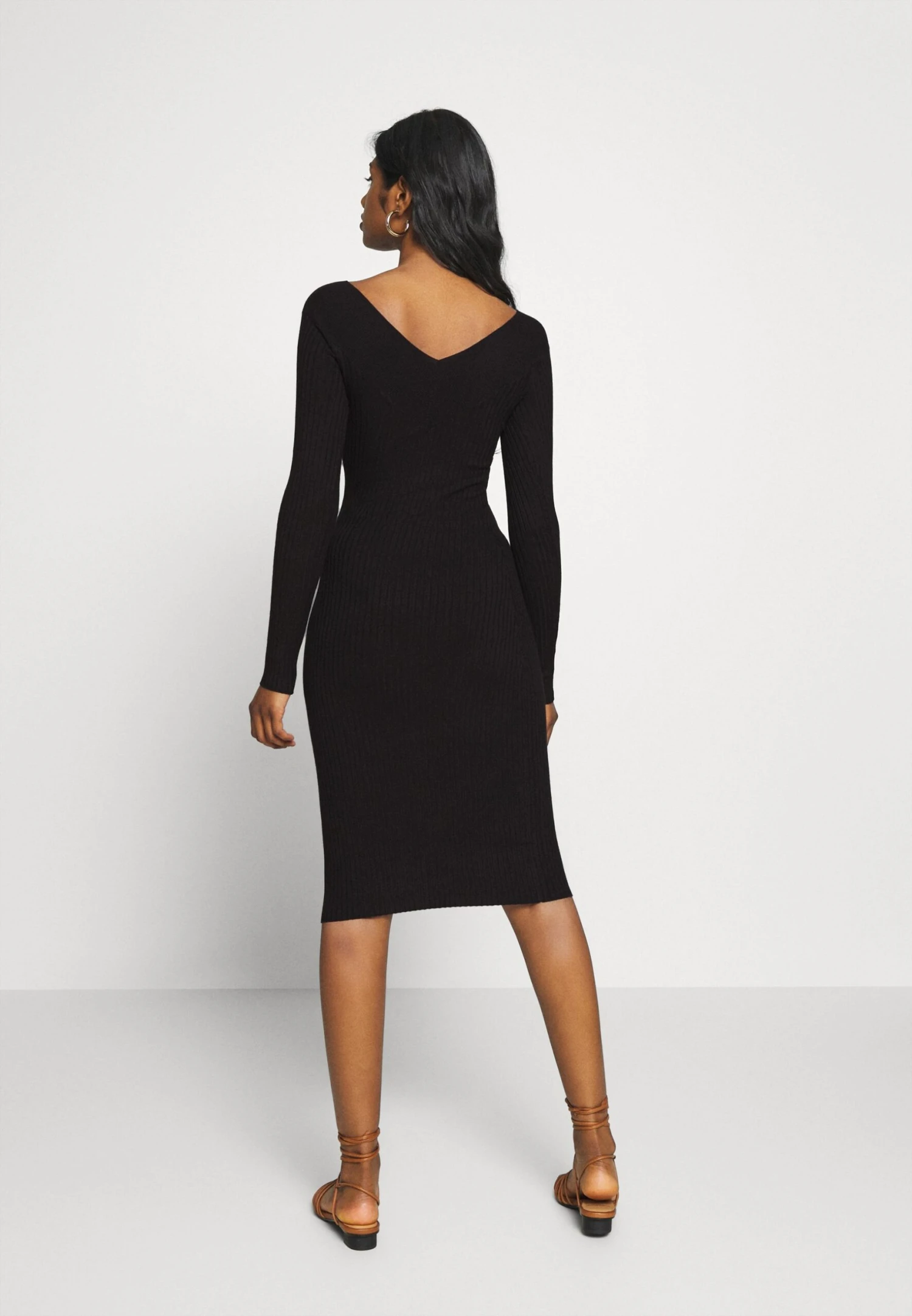 V Ausschnitt Ripp Mini Bodycon StrickkleidTubinoBlack Donna Vestiti EVF21C01P-Q11 3 V Ausschnitt Ripp Mini Bodycon StrickkleidTubinoBlack Donna Vestiti EVF21C01P-Q11 - immagine 3