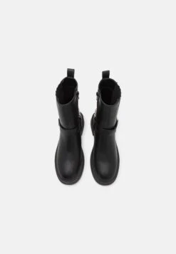 Even&Odd Stivaletti Con PlateauBlack Donna Stivaletti EV411N0J7-Q11 -Fashion 9eecd597bf834a0eb9437b91155bbc61