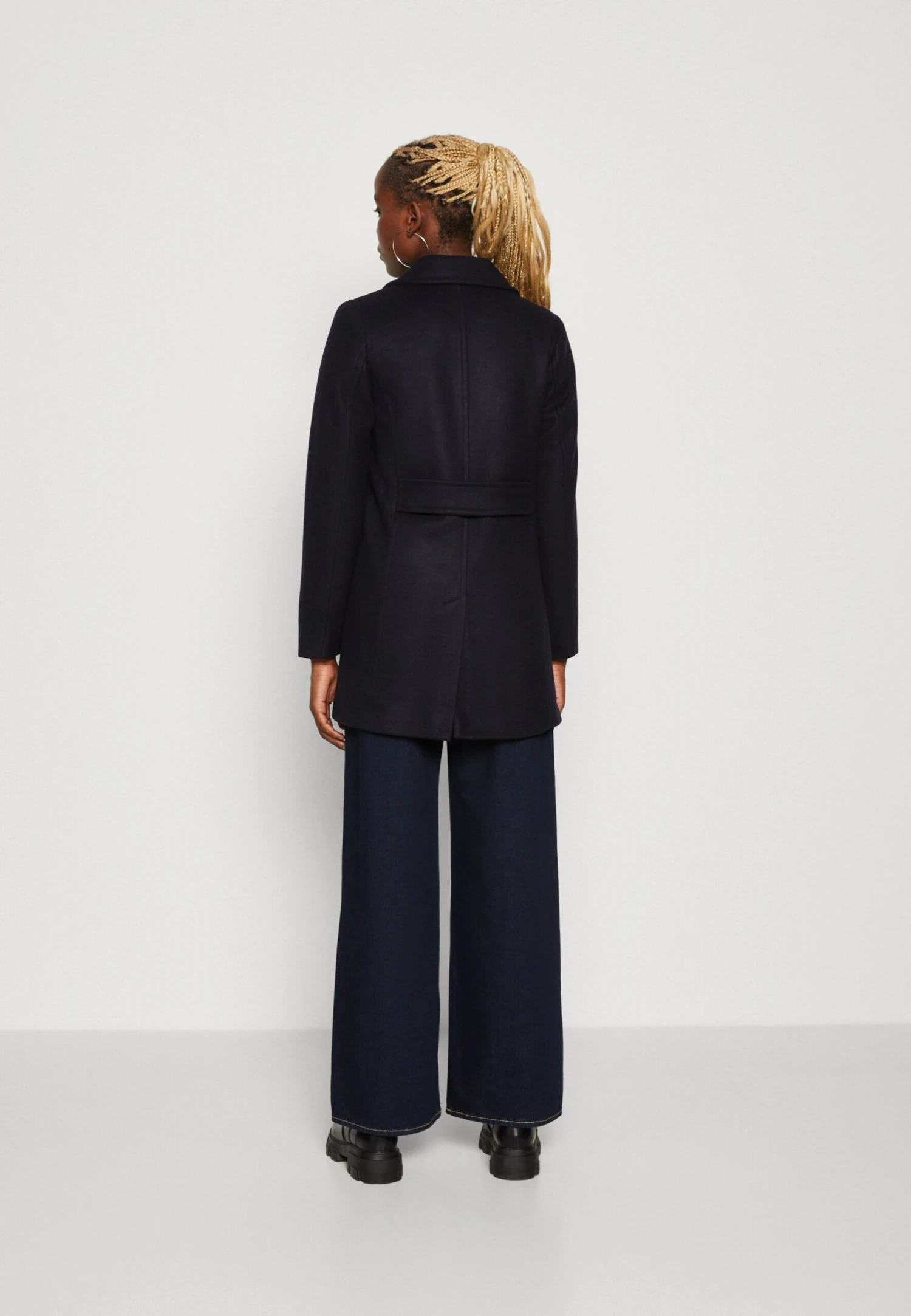 Even&Odd Cappotto CortoDark Blue Donna Cappotti EV421U03D-K11 3 Even&Odd Cappotto CortoDark Blue Donna Cappotti EV421U03D-K11 - immagine 3