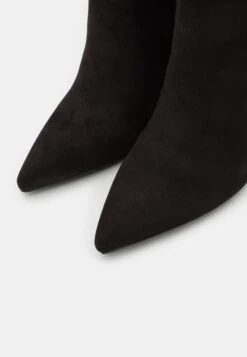 Even&Odd Stivali AltiBlack Donna Stivali EV411A0XJ-Q11 -Fashion a2e65e5530fc42fe8fcc32dc1d1f76fb