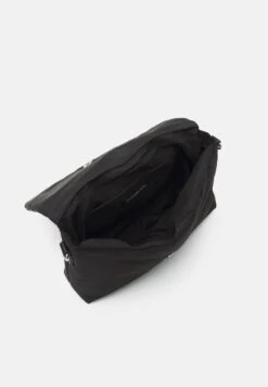 Even&Odd Borsa A TracollaBlack Donna Borse EV451H15F-Q11 7 Even&Odd Borsa A TracollaBlack Donna Borse EV451H15F-Q11 -Fashion acc0709fd9e7472285d925189cafdfb7