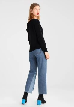 Even&Odd MaglioneBlack Donna Maglieria EV421I09W-Q11 7 Even&Odd MaglioneBlack Donna Maglieria EV421I09W-Q11 -Fashion b0a418c9a1734e75bc27419221629b5c