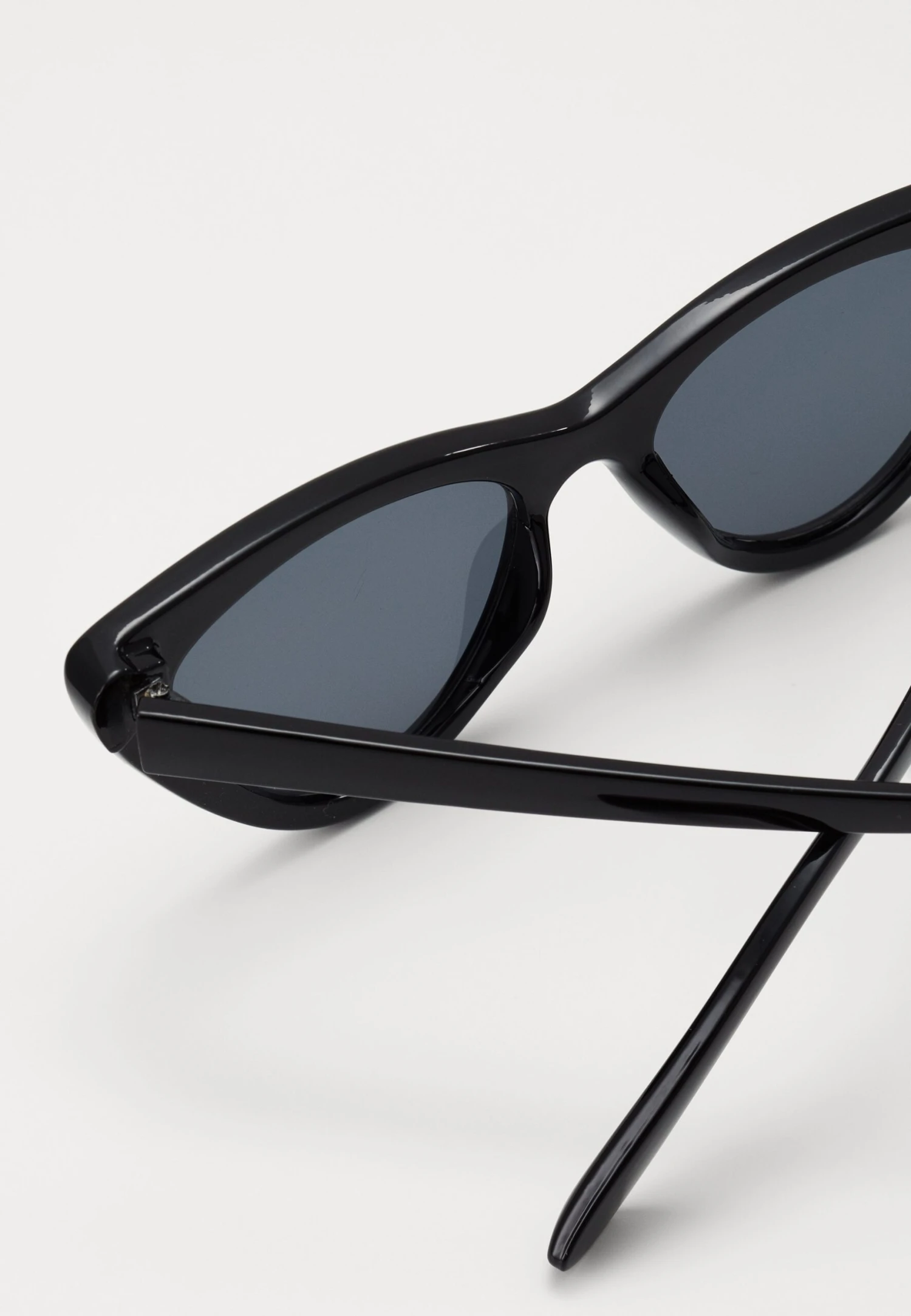 Even&Odd Occhiali Da SoleBlack Donna Occhiali Da Sole EV451K021-Q11 4 Even&Odd Occhiali Da SoleBlack Donna Occhiali Da Sole EV451K021-Q11 - immagine 4