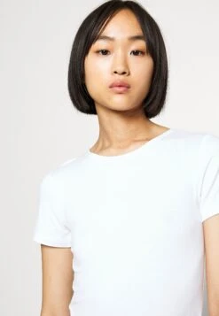 2 PackT-Shirt BasicBlack/White Donna T-shirt E Top EVF21D053-Q11 11 2 PackT-Shirt BasicBlack/White Donna T-shirt E Top EVF21D053-Q11 -Fashion b717e0c00fde476397c6e921aa56fbcc