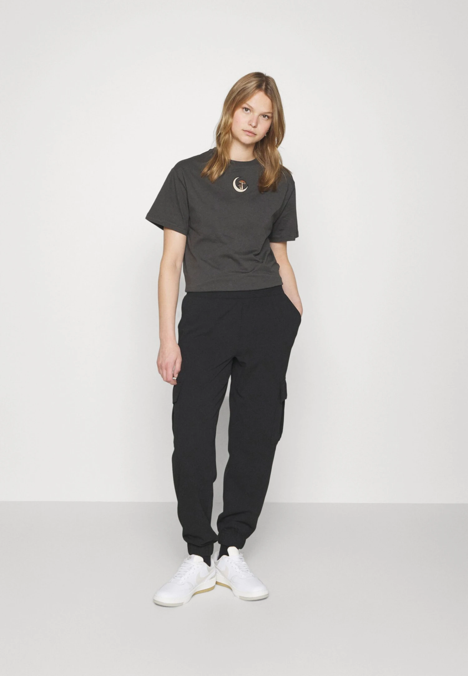 Even&Odd T-Shirt Con StampaBlack Donna T-shirt E Top EV421D26K-Q11 5 Even&Odd T-Shirt Con StampaBlack Donna T-shirt E Top EV421D26K-Q11 - immagine 5