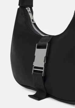 Even&Odd Borsa A ManoBlack Donna Borse EV451H14K-Q11 7 Even&Odd Borsa A ManoBlack Donna Borse EV451H14K-Q11 -Fashion bc8ea1fff9c040dbb0ef6b771f4da80f