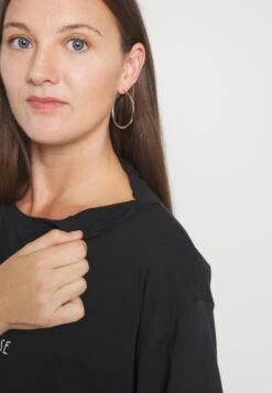 Even&Odd T-Shirt Con StampaBlack Donna T-shirt E Top EV421D1ZB-Q11 18 Even&Odd T-Shirt Con StampaBlack Donna T-shirt E Top EV421D1ZB-Q11 -Fashion c0de73faa049406c9257193a28a621ea