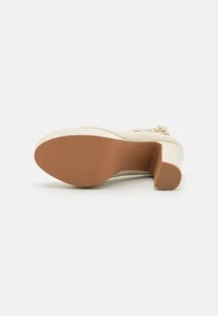 Even&Odd LeatherDecolletéOff-White Donna Scarpe Con Tacco EV411B09S-A11 -Fashion c72cf10c0bea46b18edd8a11a8ac2f9a