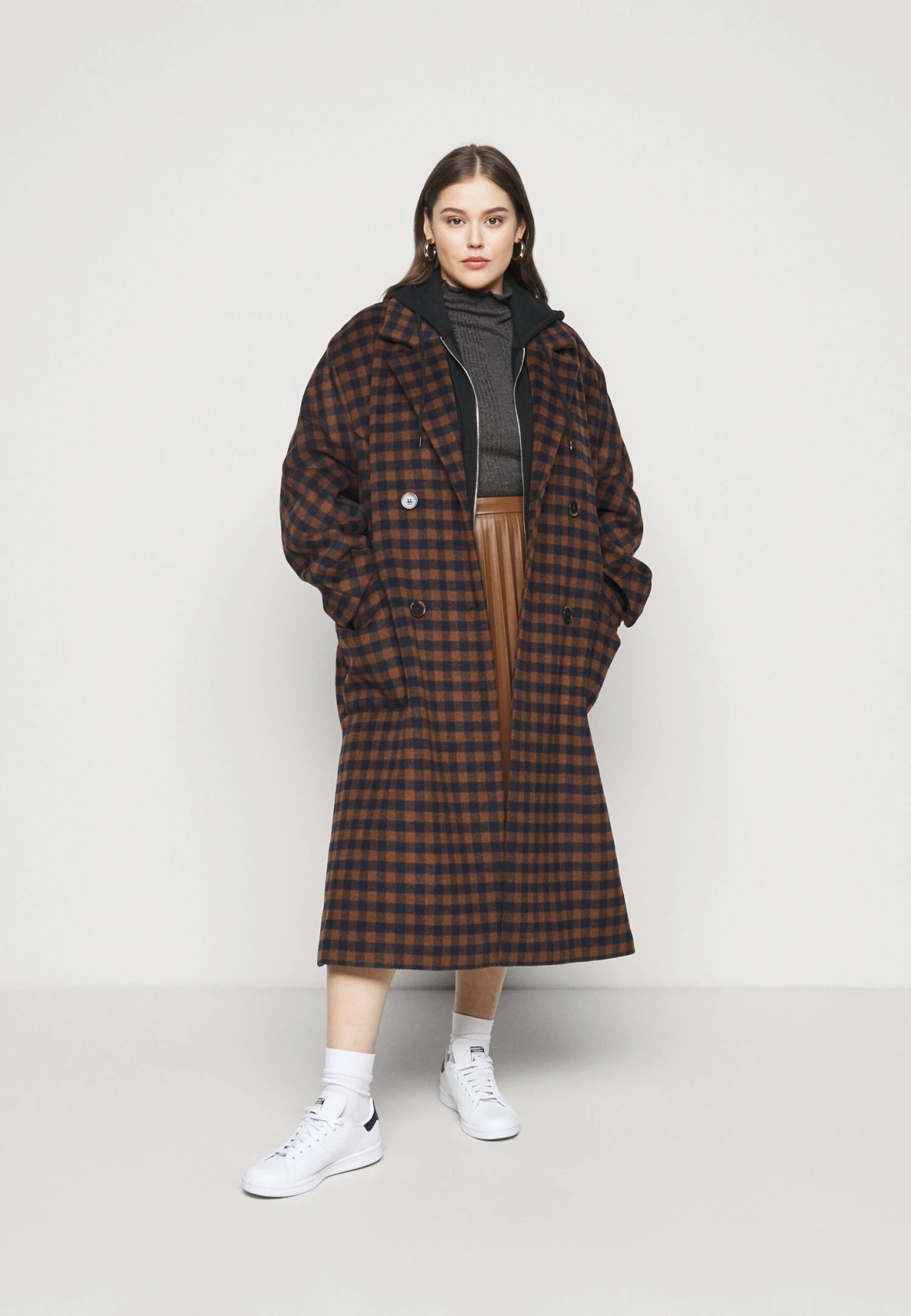 Even&Odd Felpa Con ZipBlack Donna Felpe EV421J08R-Q11 2 Even&Odd Felpa Con ZipBlack Donna Felpe EV421J08R-Q11 - immagine 2