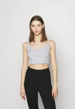 Even&Odd Strappy Lettuce Crop 3 PackTopBlack/White/Grey Donna T-shirt E Top EV421D1KZ-Q11 11 Even&Odd Strappy Lettuce Crop 3 PackTopBlack/White/Grey Donna T-shirt E Top EV421D1KZ-Q11 -Fashion d1eb9dfbe7ef4753888eec1cae96daf4