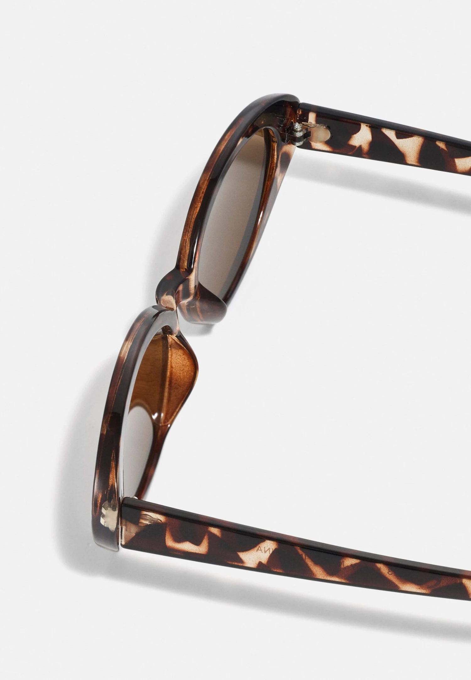 Even&Odd Occhiali Da SoleBrown Donna Occhiali Da Sole EV451K02X-O11 3 Even&Odd Occhiali Da SoleBrown Donna Occhiali Da Sole EV451K02X-O11 - immagine 3