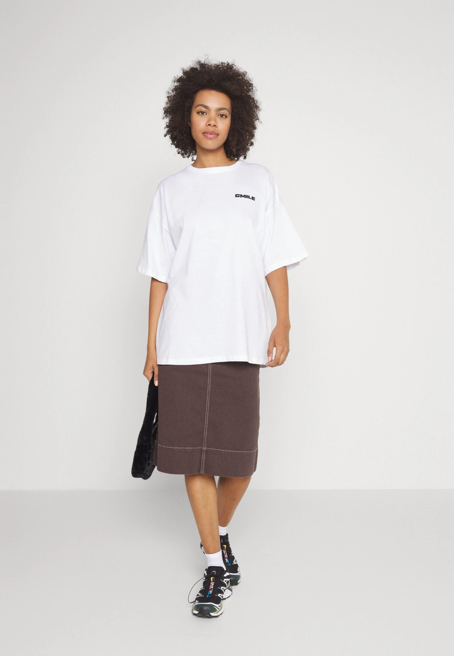 Even&Odd Cut SmileT-Shirt Con StampaWhite Donna T-shirt E Top EV421D257-A11 2 Even&Odd Cut SmileT-Shirt Con StampaWhite Donna T-shirt E Top EV421D257-A11 - immagine 2