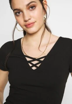 Even&Odd T-Shirt Con StampaBlack Donna T-shirt E Top EV421D1D6-Q11 9 Even&Odd T-Shirt Con StampaBlack Donna T-shirt E Top EV421D1D6-Q11 -Fashion d8387a258c7044d4988ab9d56dcad09d