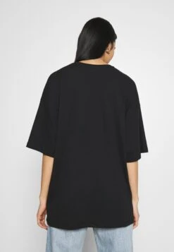 Even&Odd T-Shirt Con StampaBlack Donna T-shirt E Top EV421D1Q5-Q11 -Fashion d9f4e5475e99490294ed8f48bdc05703