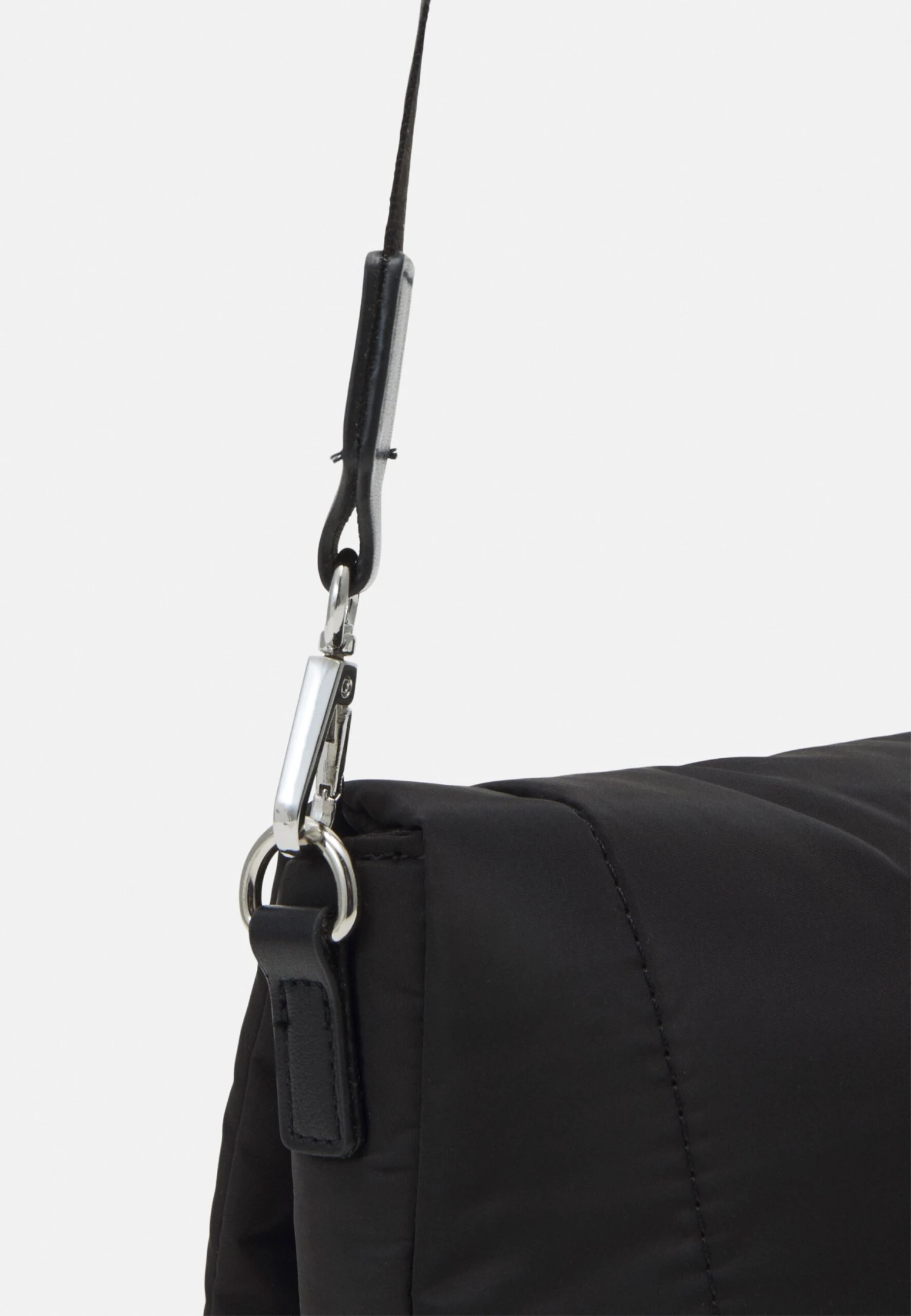 Even&Odd Borsa A TracollaBlack Donna Borse EV451H15F-Q11 4 Even&Odd Borsa A TracollaBlack Donna Borse EV451H15F-Q11 - immagine 4