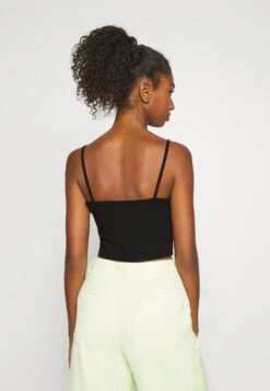 Even&Odd TopBlack Donna T-shirt E Top EV421D1GN-Q11 -Fashion e24ac5b5abf24f7f83683153fc6cbf07