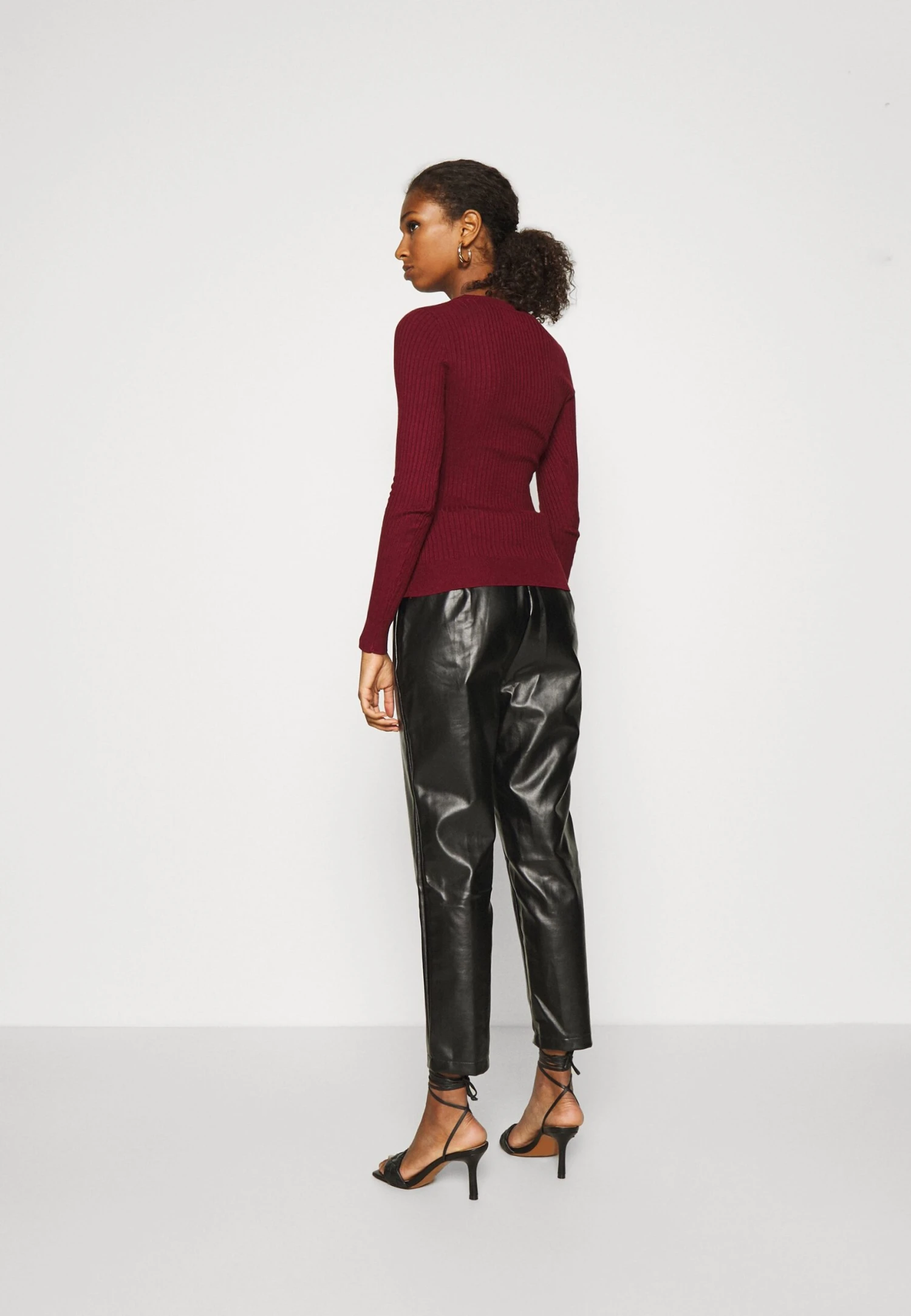 Even&Odd MaglioneWinetasting Donna Maglieria EV421I0AQ-I11 3 Even&Odd MaglioneWinetasting Donna Maglieria EV421I0AQ-I11 - immagine 3