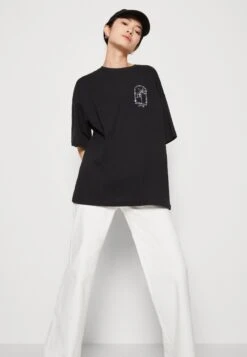 Even&Odd T-Shirt Con StampaBlack Donna T-shirt E Top EV421D23A-Q11 9 Even&Odd T-Shirt Con StampaBlack Donna T-shirt E Top EV421D23A-Q11 -Fashion e83ac88e9eef4b7582b03a2bac2c842f