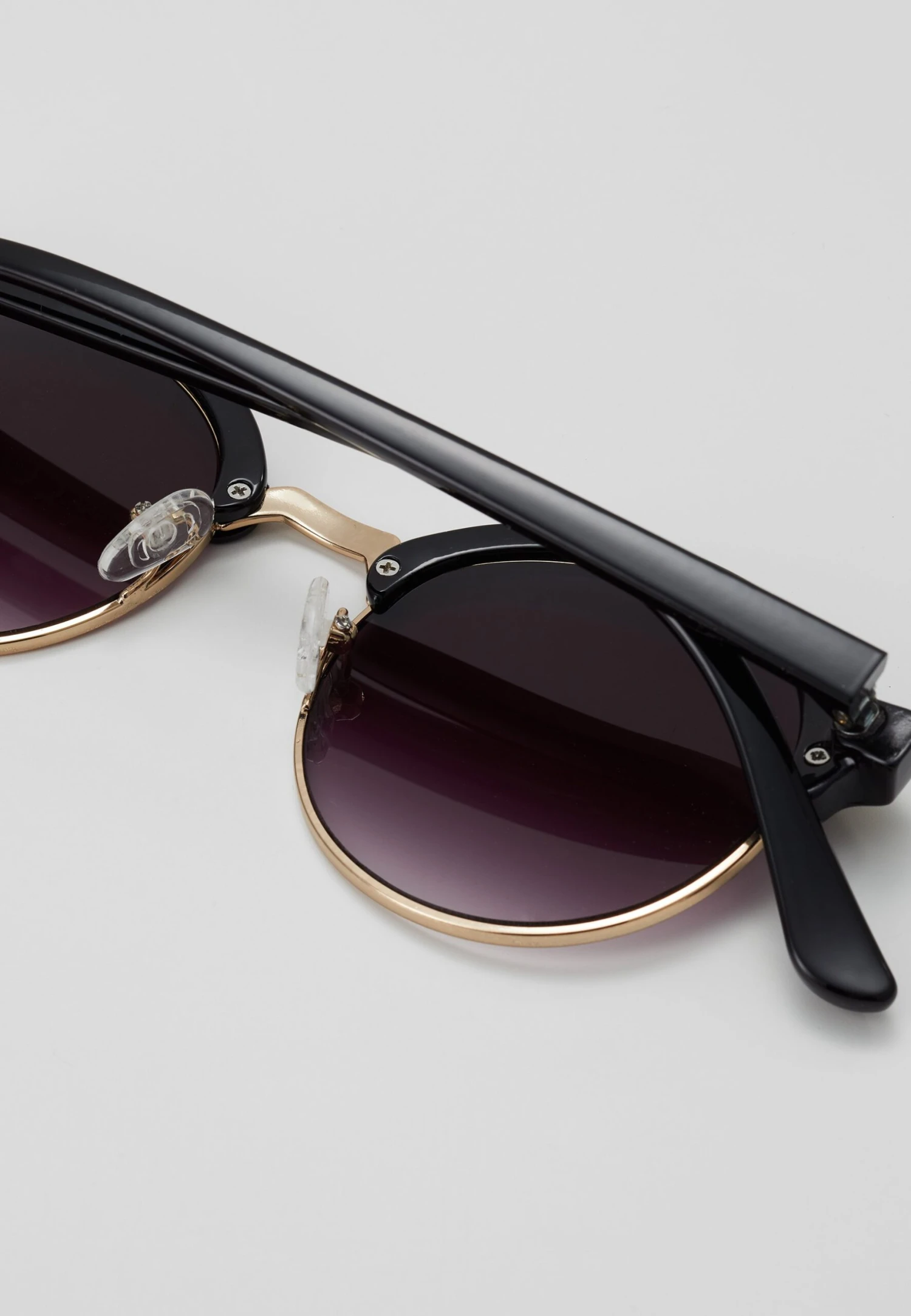 Even&Odd Occhiali Da SoleBlack Donna Occhiali Da Sole EV451K024-Q11 4 Even&Odd Occhiali Da SoleBlack Donna Occhiali Da Sole EV451K024-Q11 - immagine 4