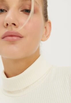 Even&Odd Maglietta A Manica LungaOff-White Donna T-shirt E Top EV421D24N-A11 11 Even&Odd Maglietta A Manica LungaOff-White Donna T-shirt E Top EV421D24N-A11 -Fashion e851088a72a740a897030892f7e54e7a