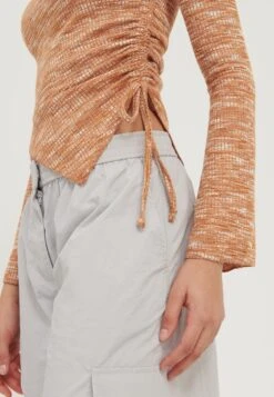 Even&Odd Maglietta A Manica LungaOrange Donna T-shirt E Top EV421D20R-H11 9 Even&Odd Maglietta A Manica LungaOrange Donna T-shirt E Top EV421D20R-H11 -Fashion e8987285f36f4658a835b3c5277b89f3