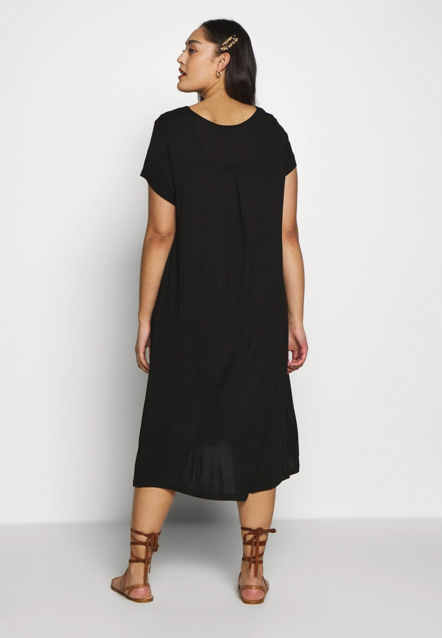 Vestito Di MaglinaBlack Donna Vestiti EVB21C01Y-Q11 3 Vestito Di MaglinaBlack Donna Vestiti EVB21C01Y-Q11 - immagine 3