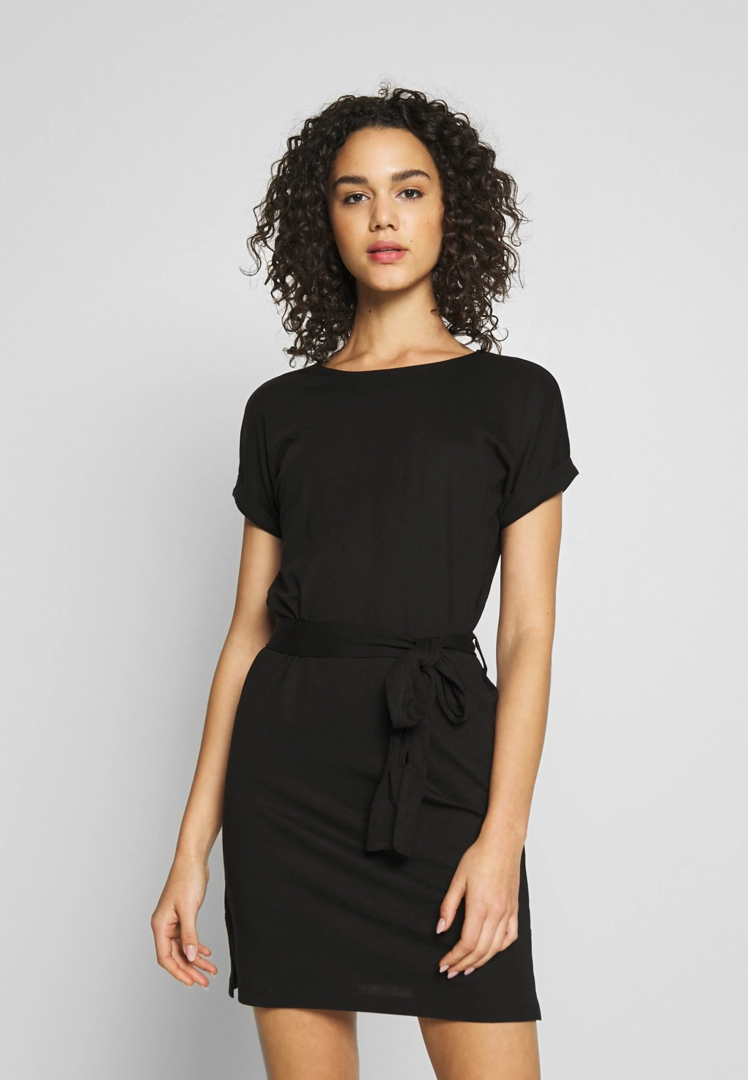 Even&Odd Basic Short Sleeves Mini Belted Dress - Vestito Di Maglina - Black/Black 1 Even&Odd Basic Short Sleeves Mini Belted Dress - Vestito Di Maglina - Black/Black