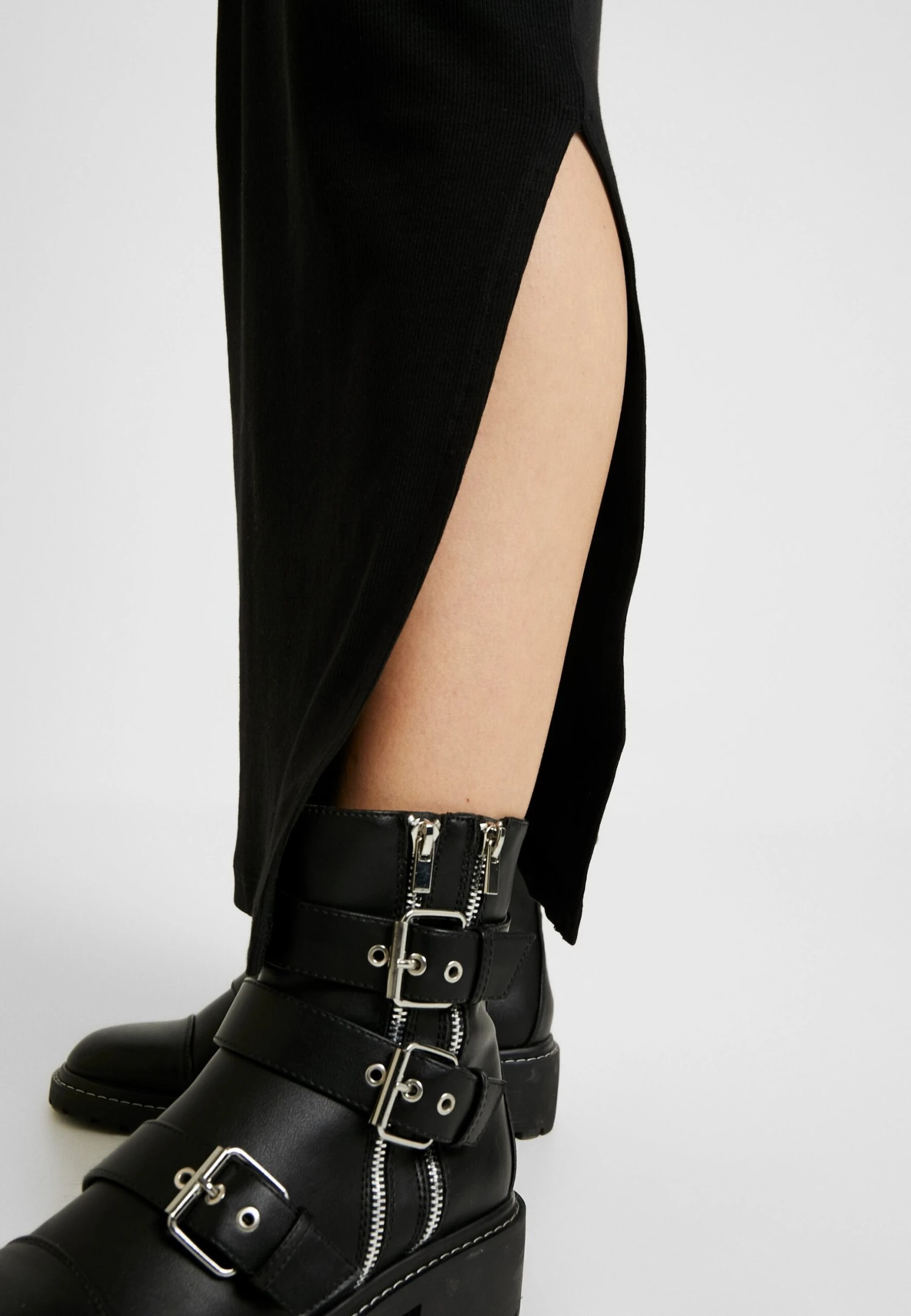 Even&Odd Vestito Di MaglinaBlack Donna Vestiti EV421C0ZJ-Q11 5 Even&Odd Vestito Di MaglinaBlack Donna Vestiti EV421C0ZJ-Q11 - immagine 5