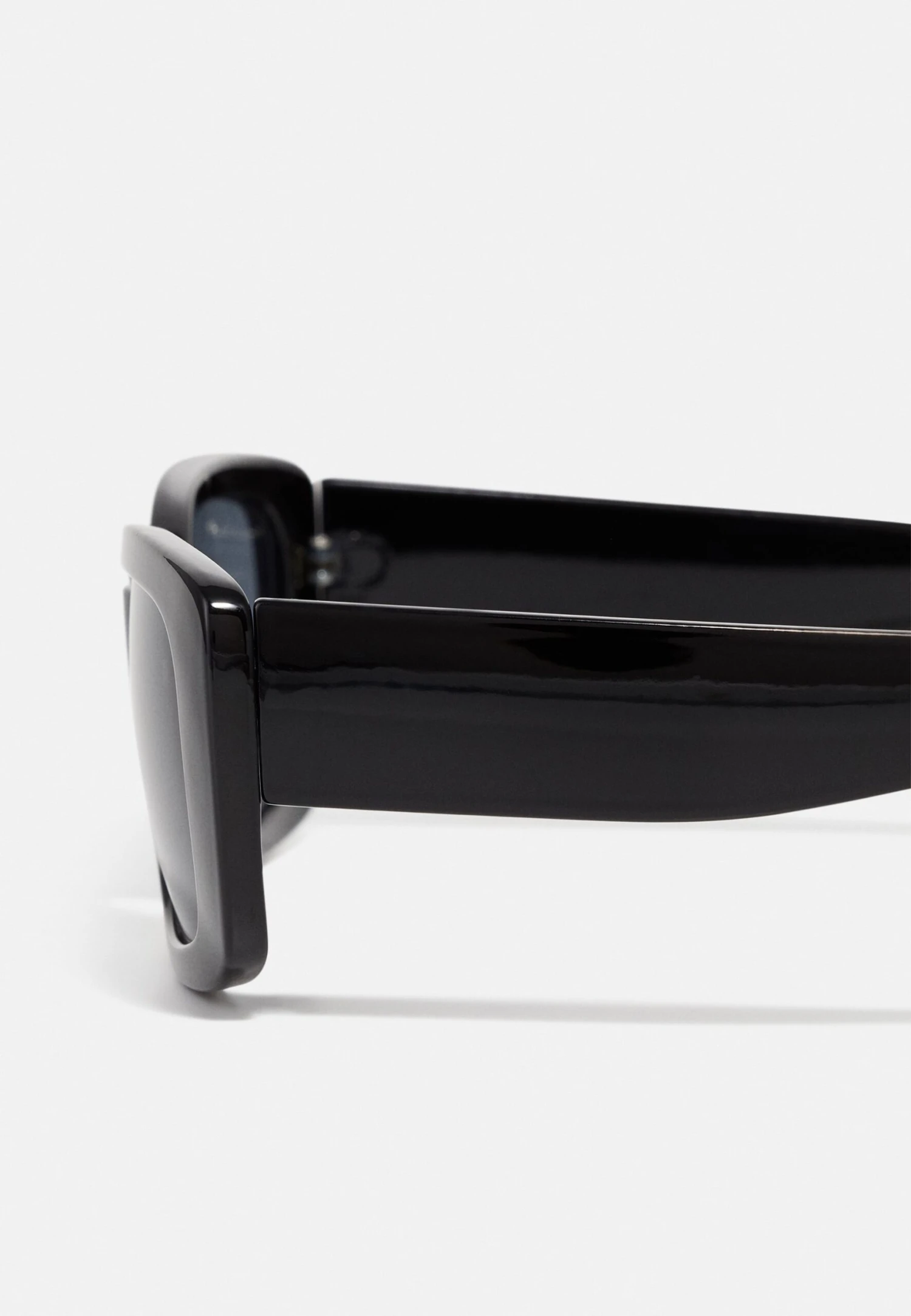 Even&Odd Occhiali Da SoleBlack Donna Occhiali Da Sole EV451K02R-Q11 4 Even&Odd Occhiali Da SoleBlack Donna Occhiali Da Sole EV451K02R-Q11 - immagine 4