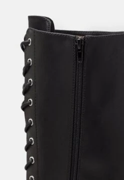 Even&Odd Stivali Con PlateauBlack Donna Stivali EV411A0XE-Q11 -Fashion f5d4a77d38664243bec91f1c0415f1e3