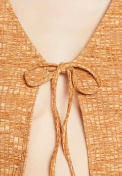 Even&Odd Maglietta A Manica LungaOrange Donna T-shirt E Top EV421D24T-H11 -Fashion fc65bf07da924c429a63c7399f5e531f