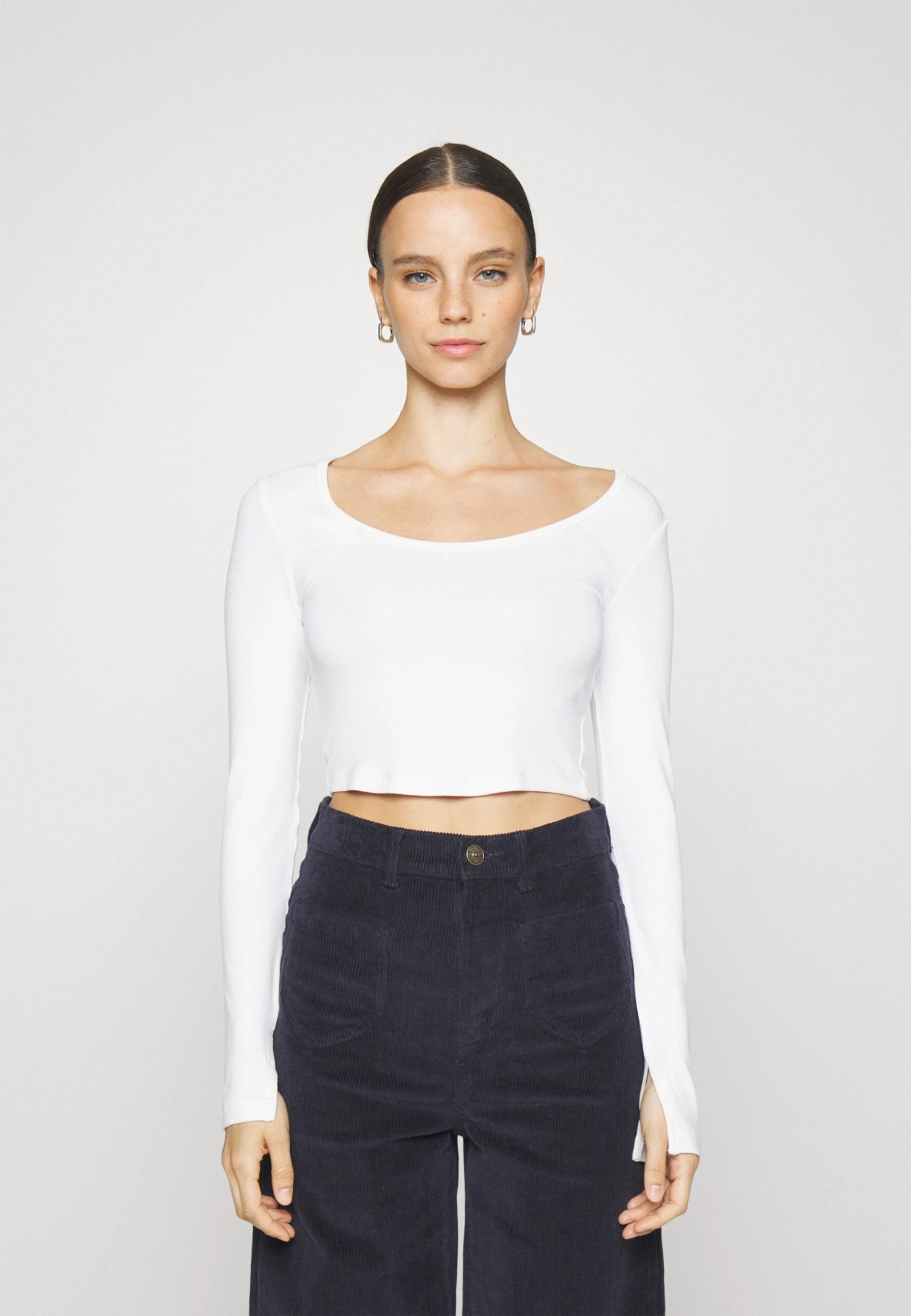 2 PackMaglietta A Manica Lunga001White_601Light Green Donna T-shirt E Top EVF21D04X-A11 5 2 PackMaglietta A Manica Lunga001White_601Light Green Donna T-shirt E Top EVF21D04X-A11 - immagine 5